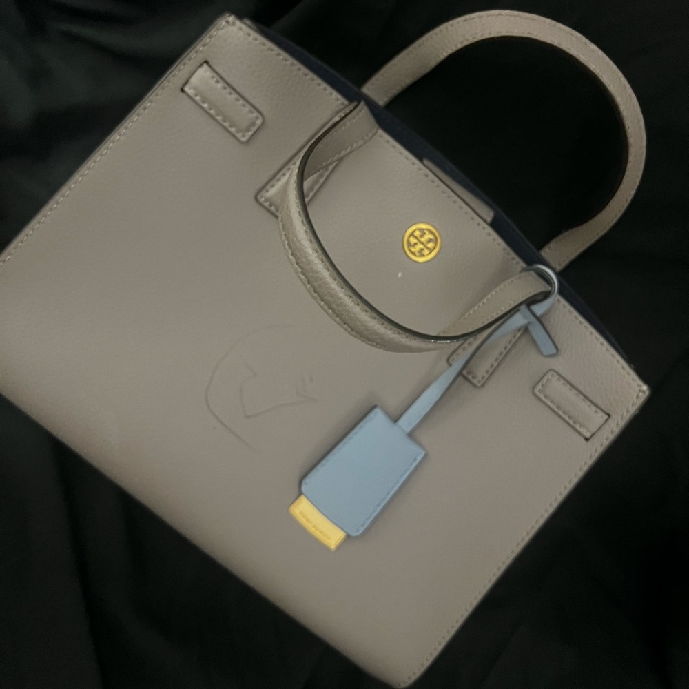 Tory Burch Satchel Bag. USED